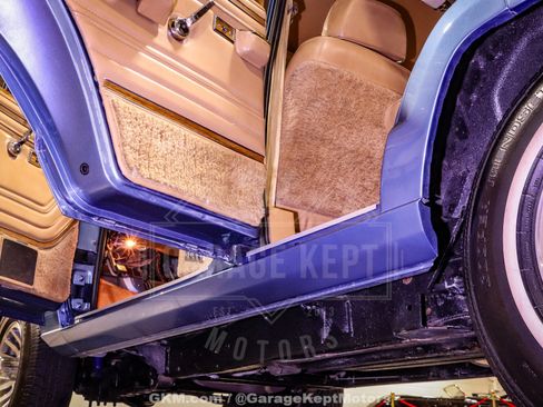 Used 1987 Jeep Grand Wagoneer AWD/4WD image 99