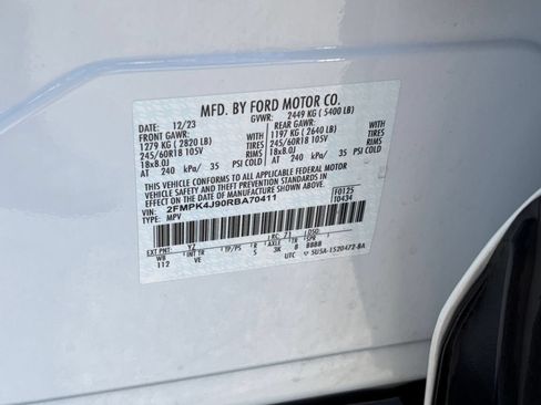 Used 2024 Ford Edge SEL AWD/4WD image 30