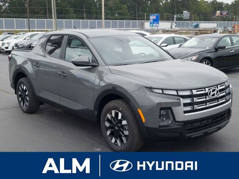 New 2026 Hyundai Santa Cruz SE image 3