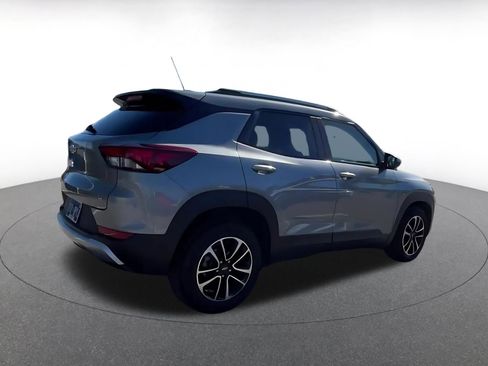 Used 2025 Chevrolet TrailBlazer LT image 14