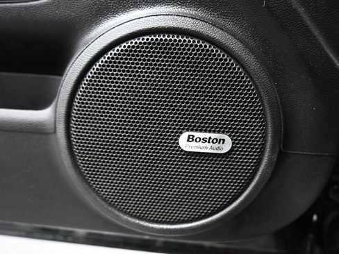 Used 2015 Chevrolet Camaro ZL1 RWD image 12