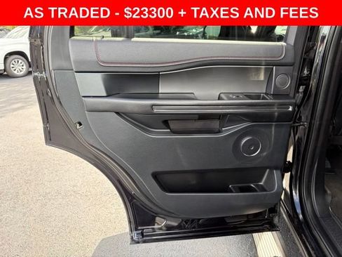 Used 2019 Ford Expedition Limited w/ Equipment Group 303A RWD image 13