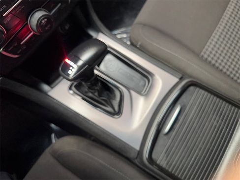 Used 2022 Dodge Charger R/T w/ Blacktop Package image 67