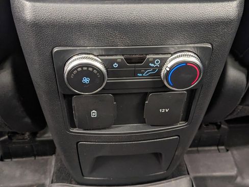 Used 2022 Ford Explorer XLT w/ Equipment Group 202A image 23