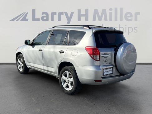 Used 2007 Toyota RAV4 Base image 6
