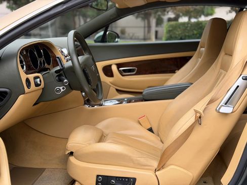 Used 2005 Bentley Continental GT image 13