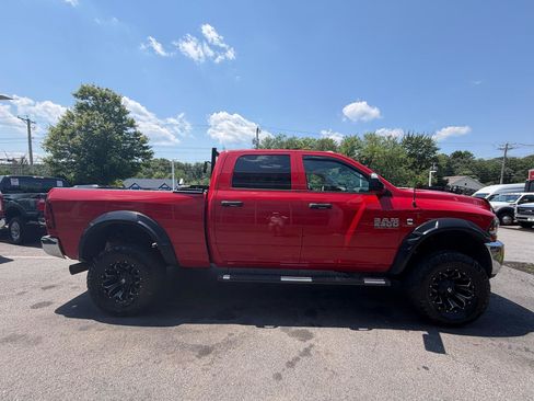 Used 2016 RAM 2500 Tradesman w/ Chrome Appearance Group AWD/4WD image 6