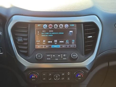 Used 2017 GMC Acadia SLT image 35