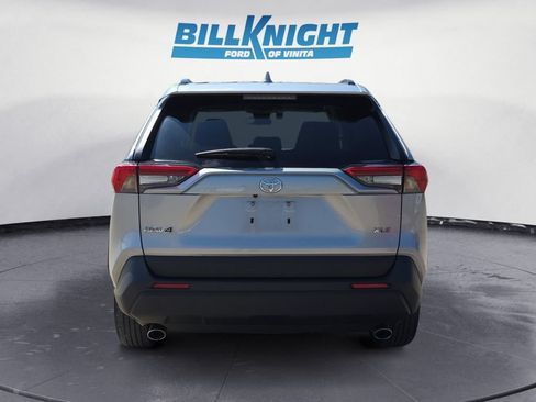 Used 2024 Toyota RAV4 XLE FWD image 4