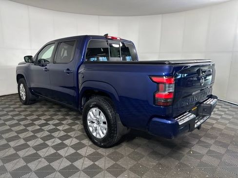 Used 2022 Nissan Frontier SV w/ Technology Package image 5