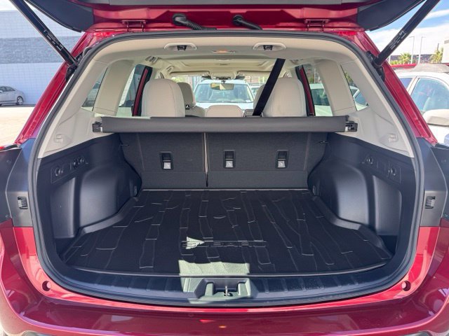 Used 2024 Subaru Forester Premium AWD/4WD image 9