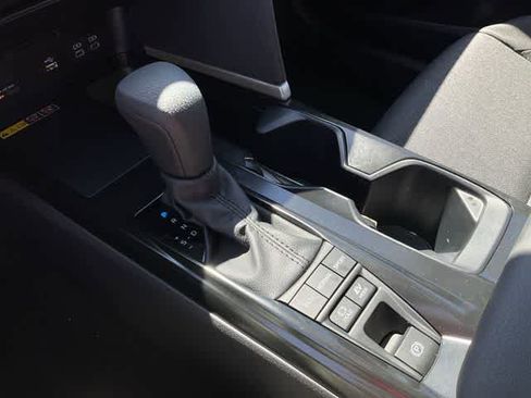 Used 2026 Toyota Camry LE w/ Convenience Package image 25