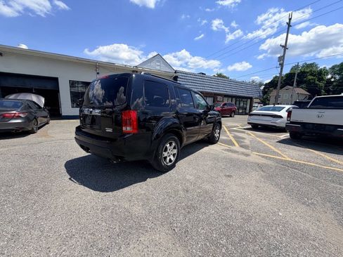 Used 2011 Honda Pilot Touring image 49