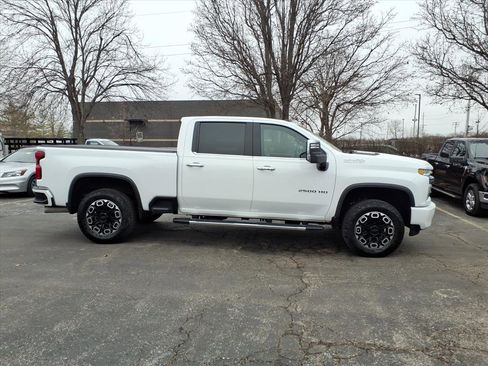 Used 2023 Chevrolet Silverado 2500 High Country image 27