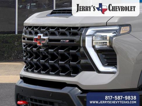 New 2026 Chevrolet Silverado 2500 ZR2 AWD/4WD image 14