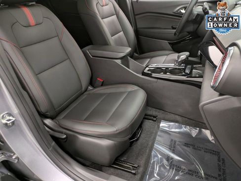 Used 2024 Chevrolet Trax RS FWD image 29