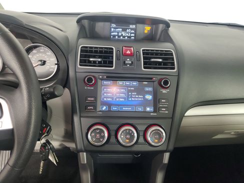 Used 2018 Subaru Forester 2.5i image 16