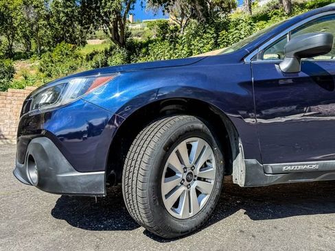 Used 2018 Subaru Outback 2.5i image 20