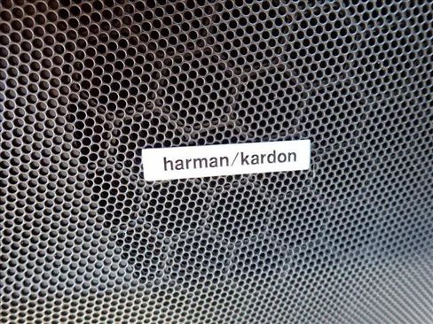 Used 2015 Subaru Forester 2.0XT Touring w/ Eyesight & Navigation System image 15