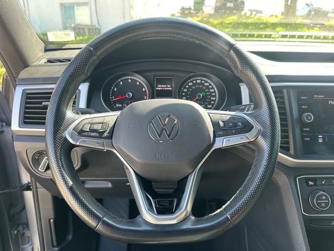 Used 2021 Volkswagen Atlas Cross Sport SE w/ Panoramic Sunroof Package AWD/4WD image 15