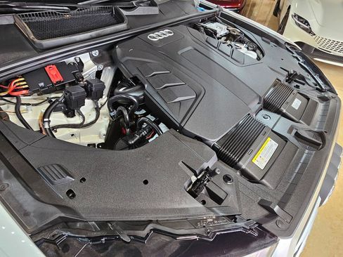 Used 2019 Audi Q7 3.0T Premium w/ Convenience Package image 42