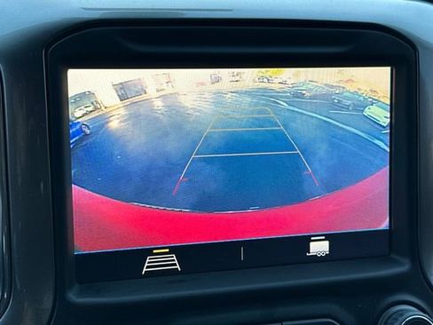 Used 2022 Chevrolet Silverado 1500 LT Trail Boss w/ LPO, Dark Essentials Package image 16