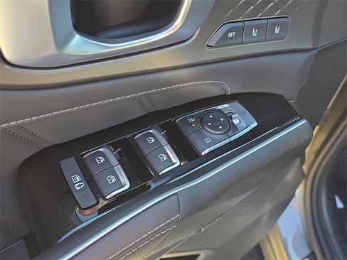New 2026 Kia Sorento SX Prestige image 22
