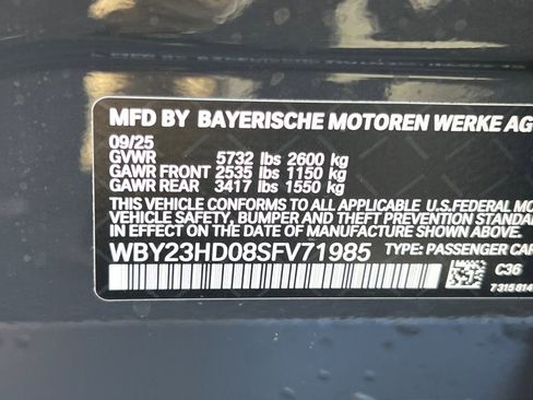 Used 2025 BMW i4 eDrive40 w/ Premium Package RWD image 18