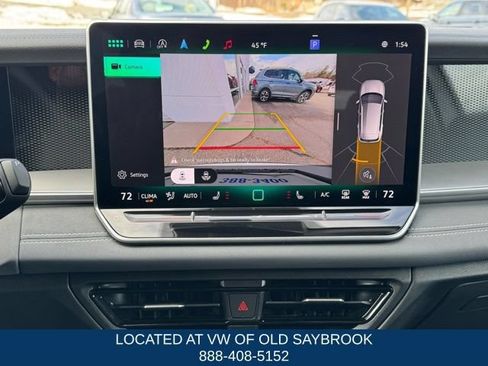 Certified 2025 Volkswagen Tiguan SE AWD/4WD image 36