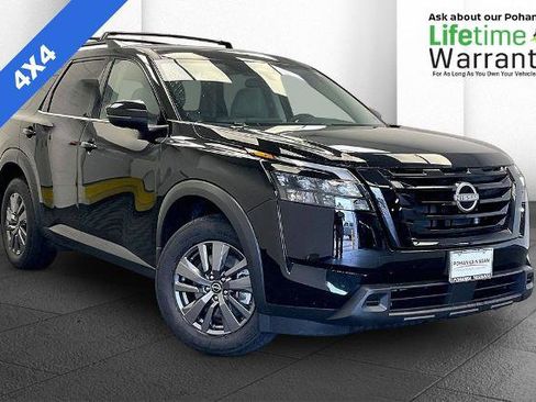 Certified 2025 Nissan Pathfinder SV w/ Black Appearance Package AWD/4WD image 1