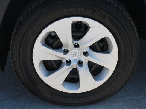 Certified 2025 Toyota RAV4 LE FWD image 9