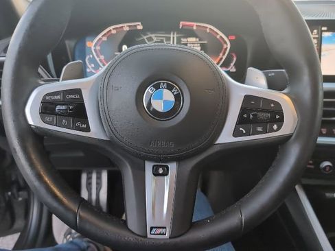 Used 2019 BMW 330i Sedan w/ M Sport Package image 11