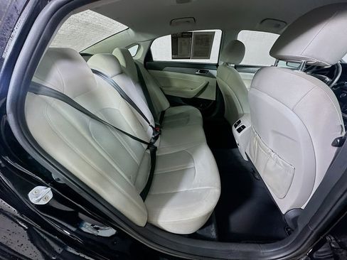 Used 2018 Hyundai Sonata SEL w/ Tech Package 04 FWD image 11