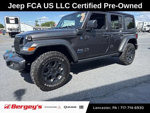 Used 2023 Jeep Wrangler Unlimited w/ 8.4" Radio Group AWD/4WD image 1