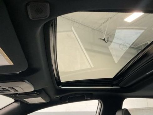 New 2026 Toyota Camry SE FWD image 29