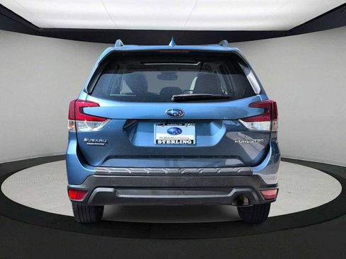 Used 2020 Subaru Forester Premium AWD/4WD image 7