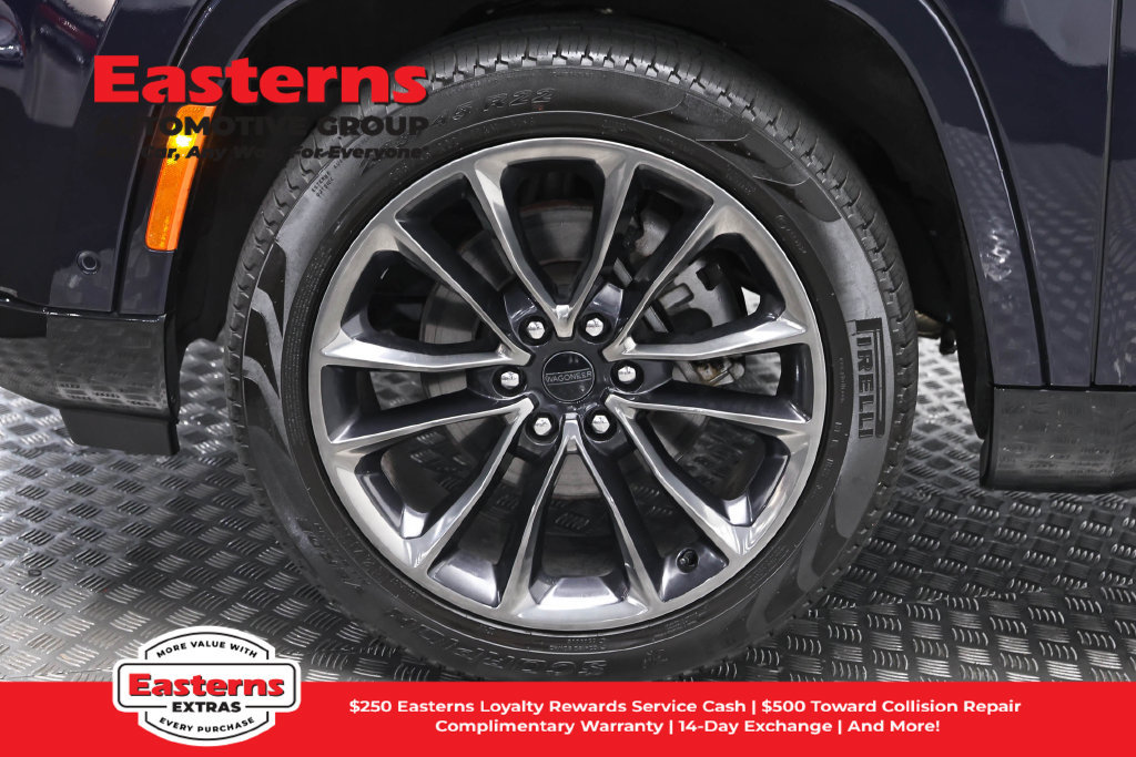 Used 2025 Jeep Grand Wagoneer Series II Obsidian w/ Quick Order Packagew 28T AWD/4WD image 39