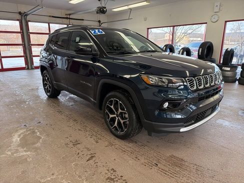 New 2026 Jeep Compass Limited AWD/4WD image 1