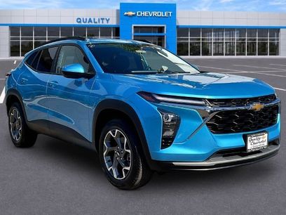 New 2026 Chevrolet Trax LT w/ Driver Confidence Package