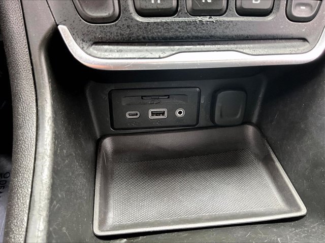 Used 2018 GMC Terrain SLT w/ Preferred Package FWD image 26