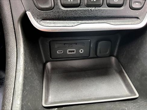 Used 2018 GMC Terrain SLT w/ Preferred Package FWD image 26
