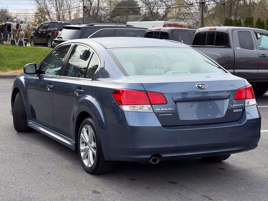 Used 2013 Subaru Legacy 2.5i Premium AWD/4WD image 3