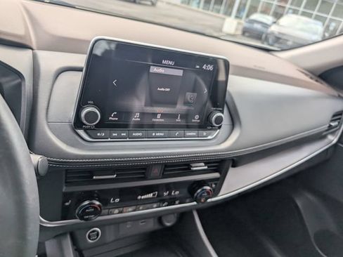 Certified 2023 Nissan Rogue SV w/ SV Premium B Package AWD/4WD image 20