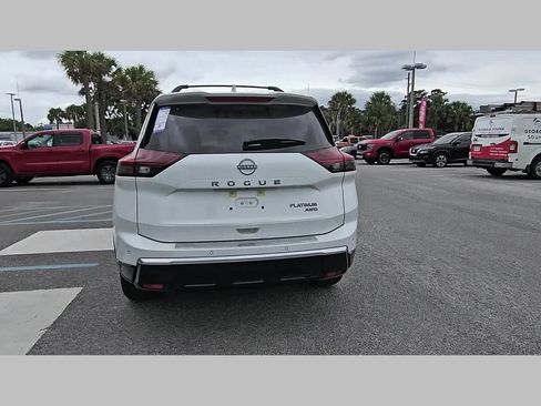 New 2026 Nissan Rogue Platinum w/ Platinum Premium Package AWD/4WD image 31