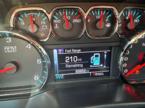 Used 2018 Chevrolet Silverado 1500 LT w/ All Star Edition AWD/4WD image 11