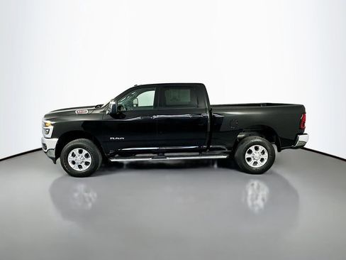 Used 2026 RAM 2500 Big Horn AWD/4WD image 4