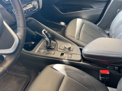 Used 2022 BMW X1 sDrive28i w/ Premium Package FWD image 6