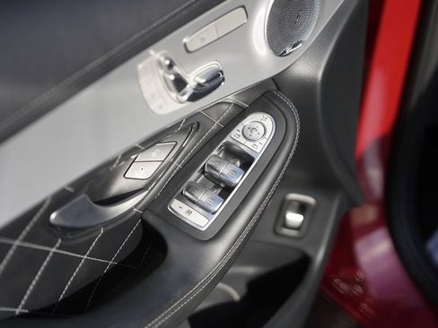 Used 2019 Mercedes-Benz GLC 63 AMG S image 29