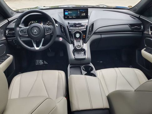 Used 2025 Acura RDX SH-AWD image 10