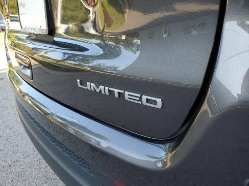 Used 2023 Jeep Compass Limited AWD/4WD image 6